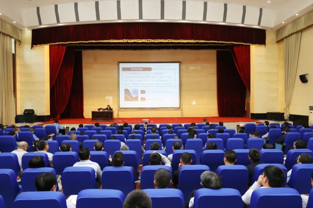 海钢？？？？？？罅暇傩械撤缌教育专题党课 以案明纪以案说法